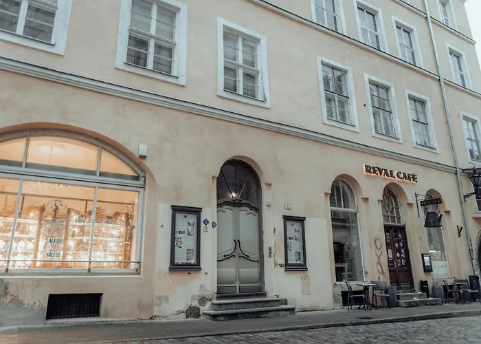 Dream - Spacious 1-bedroom In The Old Town Apartament *